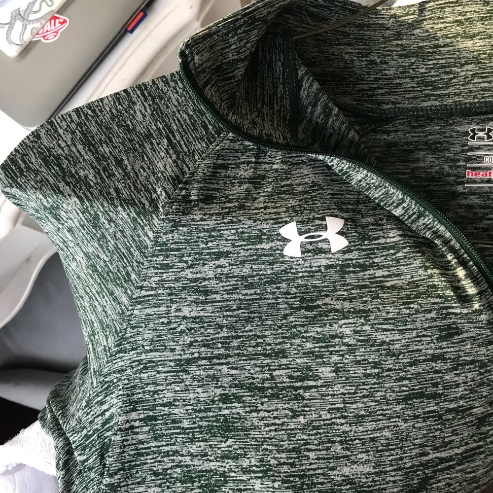 Under Armour Lightweight Top - image 3